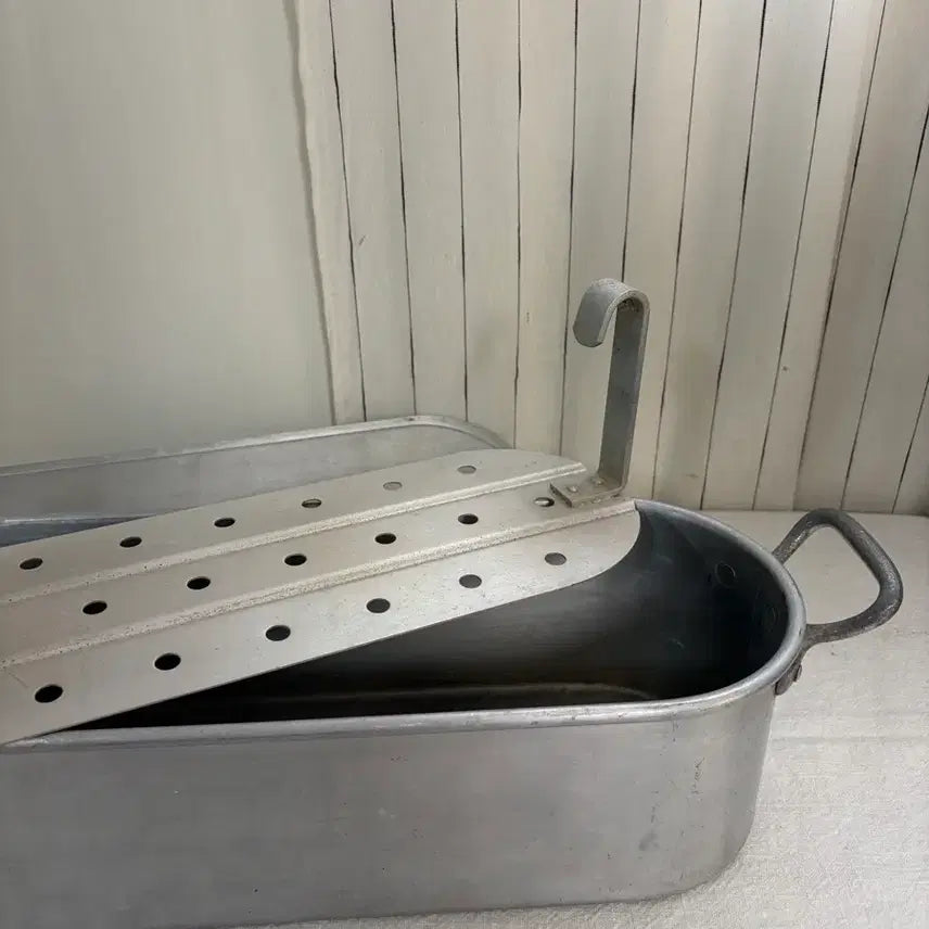 [BUNJANG] Vintage Aluminum Fish Box / 빈티지 알루미늄 피쉬팟