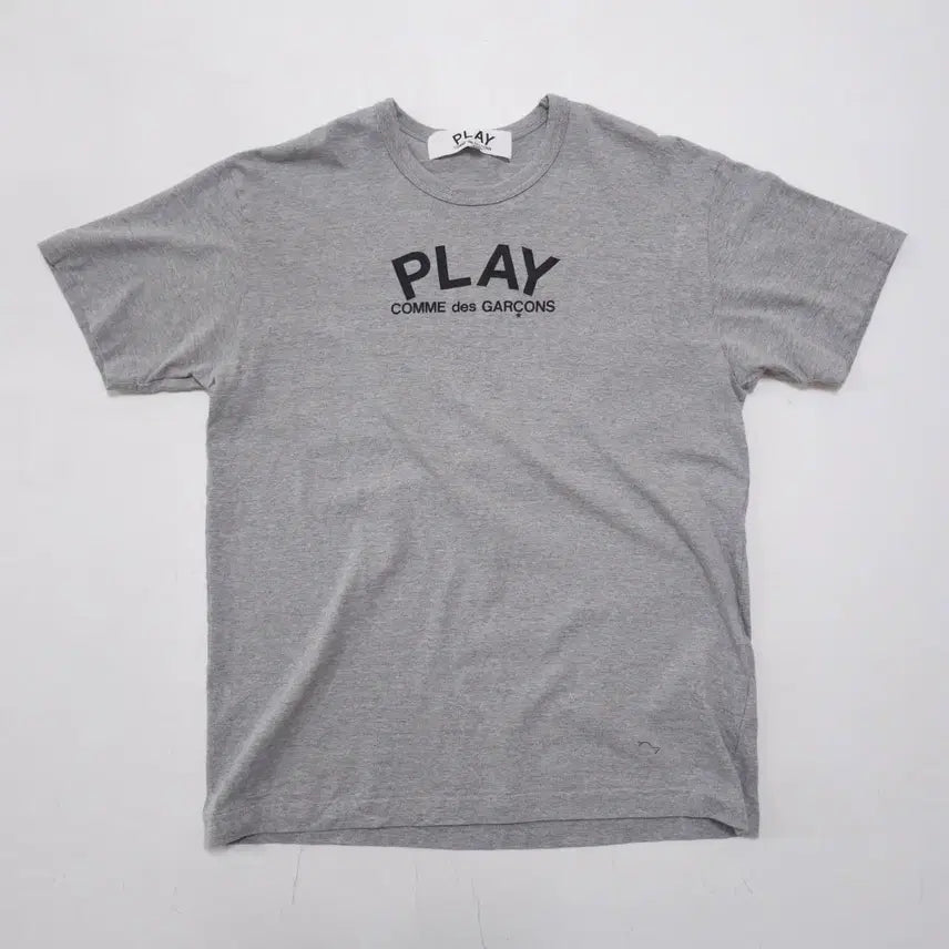 [SOLD OUT] XL) 꼼데가르송 백 하트 반팔티