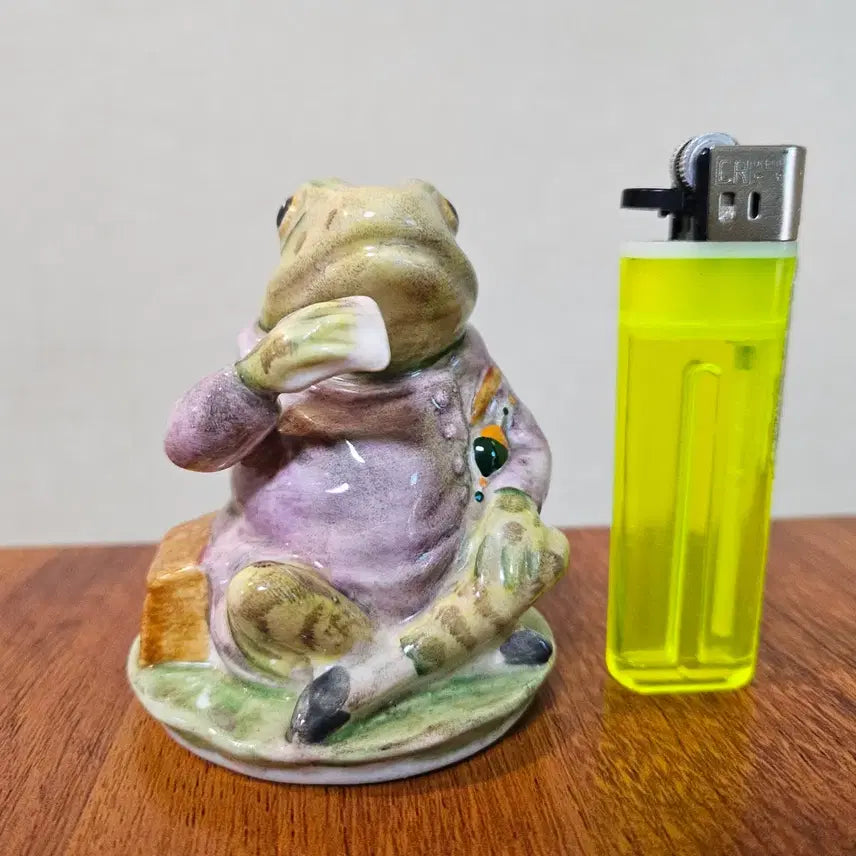 [BUNJANG] Beswick Jeremy Fisher Figurine / 1980년대 영국 베스윅 헬렌 베아트릭스 포터 제레미 피셔 피겨린.