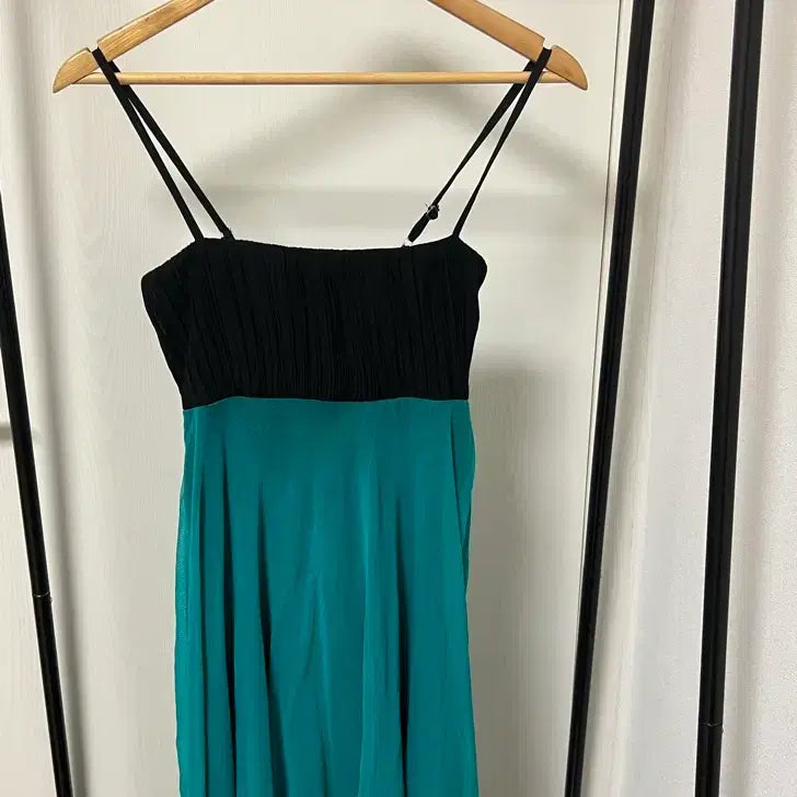 [BUNJANG] Black and Teal Sleeveless Long Dress / 블랙/청록색 민소매 롱 원피스 1098