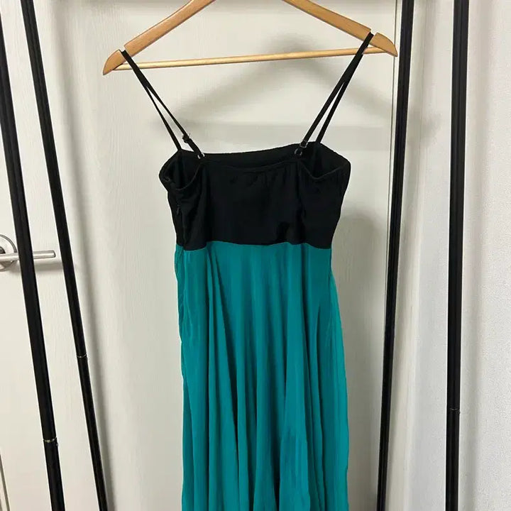 [BUNJANG] Black and Teal Sleeveless Long Dress / 블랙/청록색 민소매 롱 원피스 1098