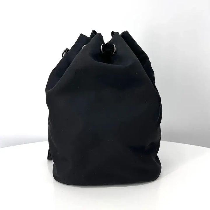 [BUNJANG] Prada Nylon Bucket Pouch Black / [감정완료] 프라다 나일론 버킷 파우치 블랙
