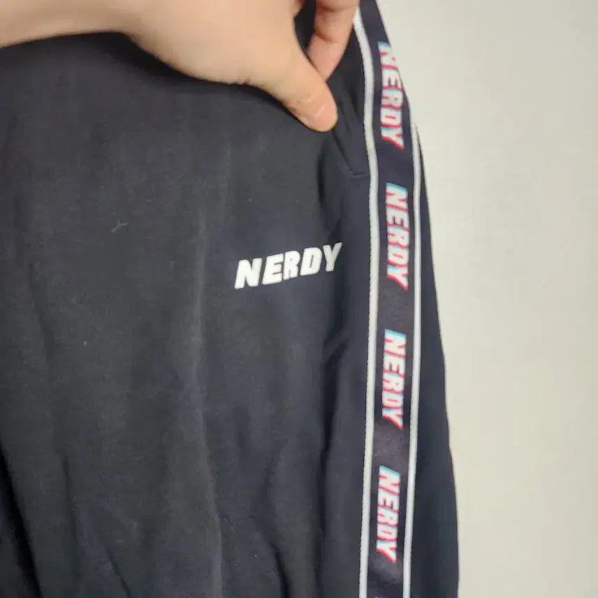 [SOLD OUT] 널디 트레이닝 바지 M 블랙