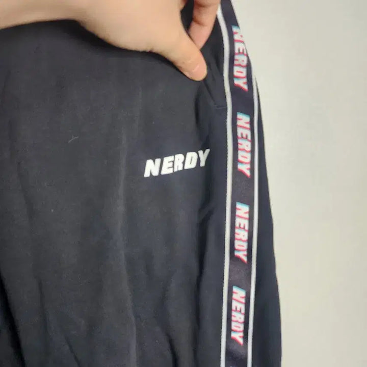 [SOLD OUT] 널디 트레이닝 바지 M 블랙