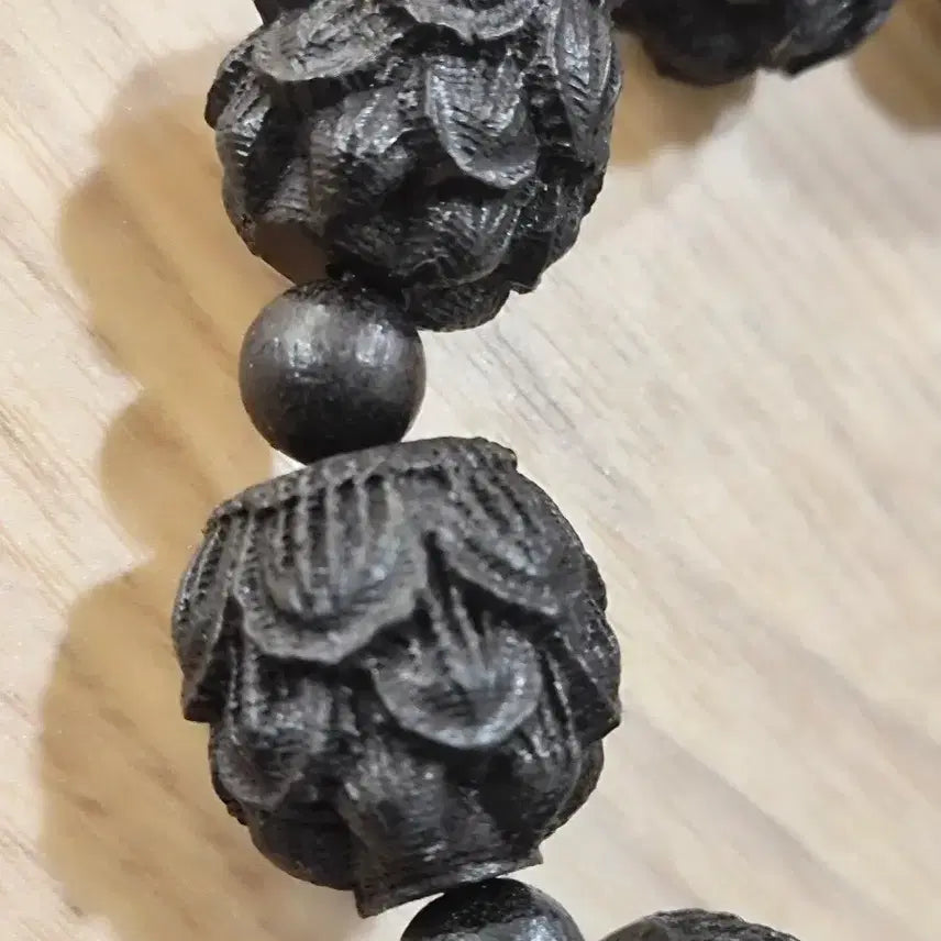 [BUNJANG] African Ebony Lotus Bead Bracelet 20mm / 아프리카 흑단 연꽃 염주 20mm