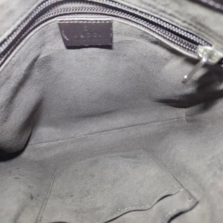 [BUNJANG] Gucci Supreme Canvas Messenger Bag / 구찌 수프림 캔버스 메신저백