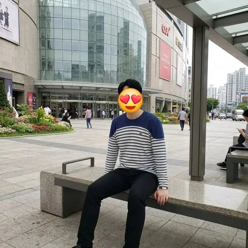 [BUNJANG] Lacoste Live White and Black Striped Raglan T-shirt / 라코스테 라이브 흰검 스트라이프 라글란 티셔츠(사이즈3(100))