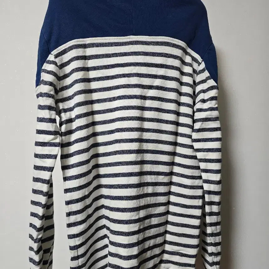[BUNJANG] Lacoste Live White and Black Striped Raglan T-shirt / 라코스테 라이브 흰검 스트라이프 라글란 티셔츠(사이즈3(100))