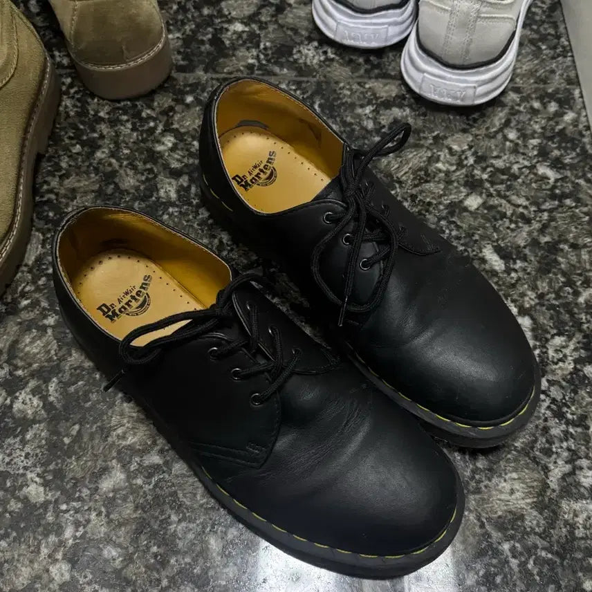 [BUNJANG] Dr. Martens 1461 Black Nappa Leather Derby Shoes / 닥터마틴 1461 블랙 더비 슈즈 나파 블랙 290