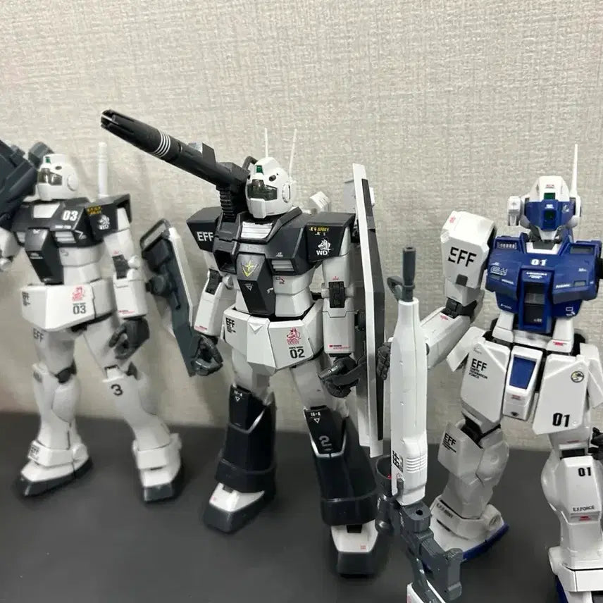 [BUNJANG] MG White Dingo Team Model Kit / MG 화이트 딩고 소대
