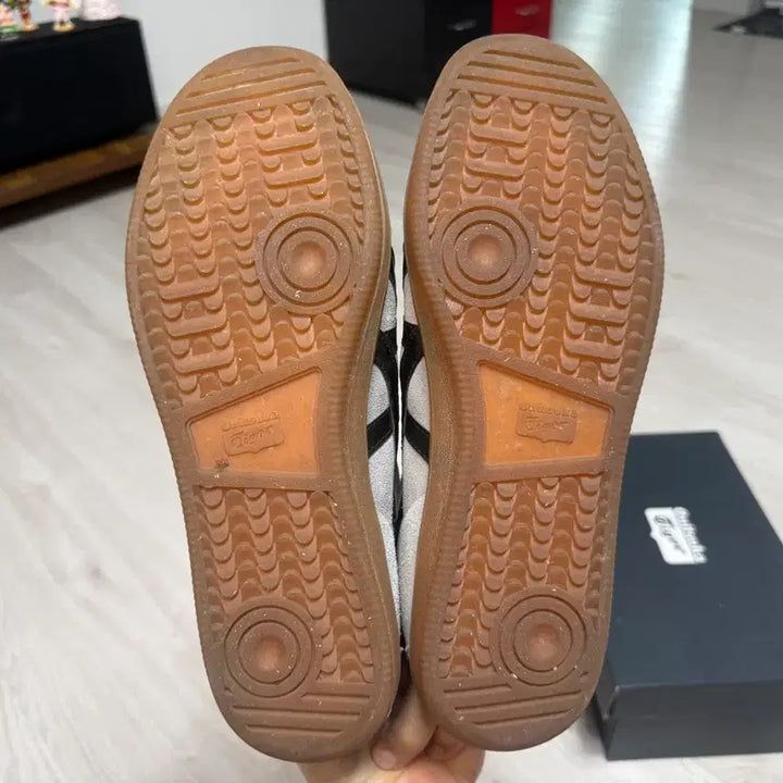 [BUNJANG] Onitsuka Tiger D3B2L-1390 Tokuten Sneakers / [260] 오니츠카타이거 D3B2L-1390 토쿠텐