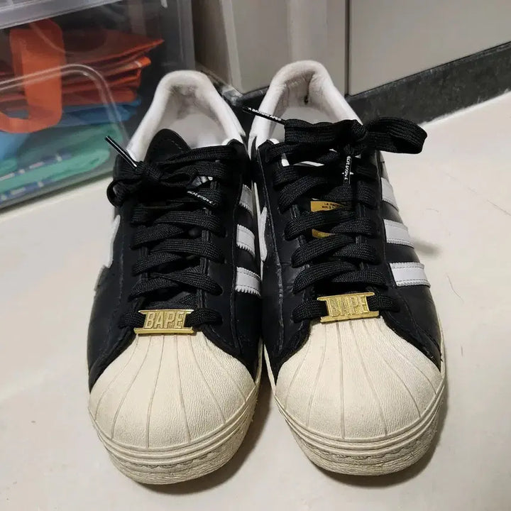 [BUNJANG] BAPE Superstar Black Sneakers / [260] 베이프 슈퍼스타 블랙  ( 박스 + 여분 끈 포함 )