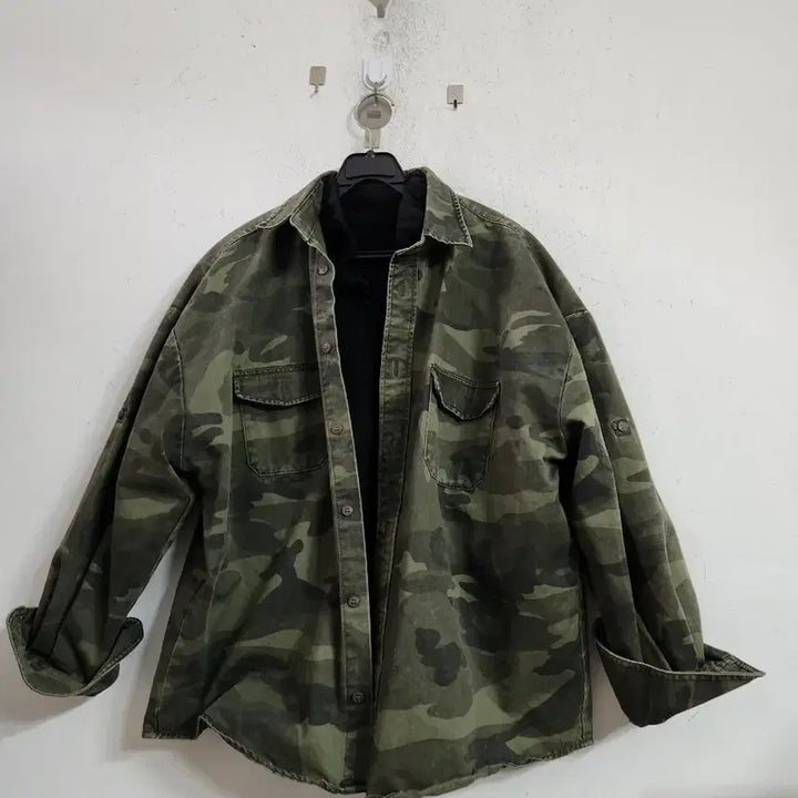 [BUNJANG] Camouflage Shirt Jacket / 카모플라쥬 남방 셔츠 자켓 스타일