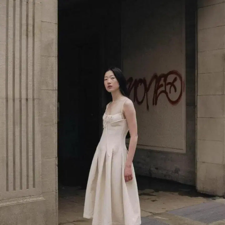 [BUNJANG] Nuamic Tiffany Levé Dress Ivory / 누아믹 티파니 원피스