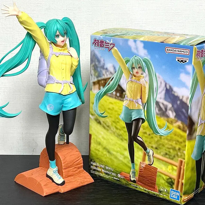 [BUNJANG] Hatsune Miku Holiday Memories Hiking Figure / 홀리데이 메모리즈 하츠네 미쿠 등산 피규어