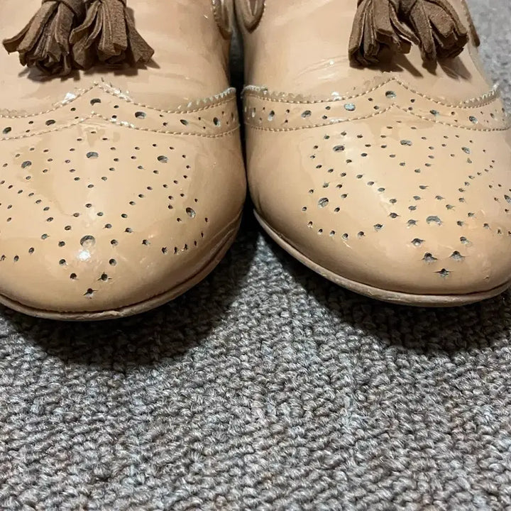 [BUNJANG] Misope Patent Leather Loafers (235) - Used / 미소페 단화 유광 로퍼 235 착샷