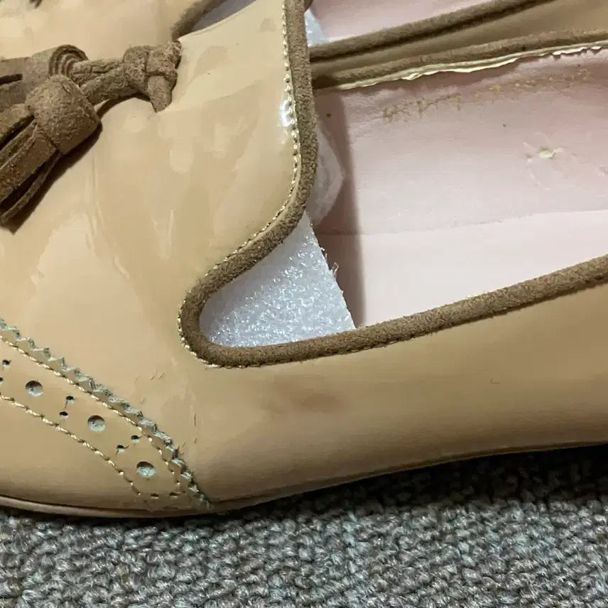 [BUNJANG] Misope Patent Leather Loafers (235) - Used / 미소페 단화 유광 로퍼 235 착샷
