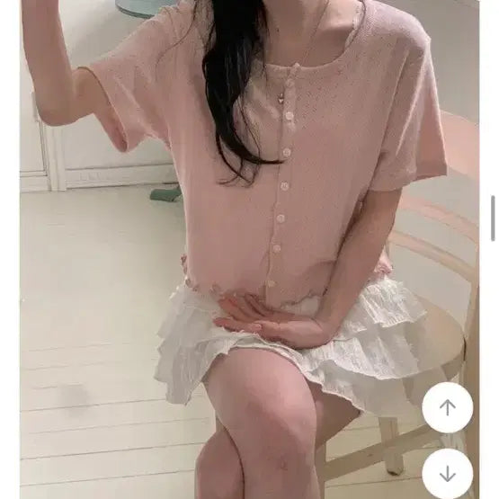 [BUNJANG] Minifoe Punching Short Sleeve Cardigan / 미니포에 펀칭 반팔 가디건