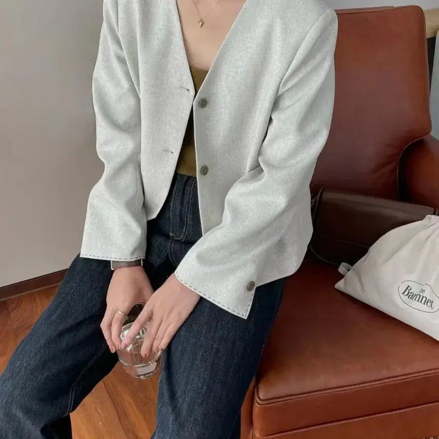[SOLD OUT] 라이트 그레이 스티치 자켓 / 봄 가을 간절기 아우터 출근룩 데이트룩