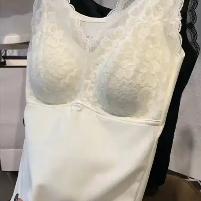 [BUNJANG] Lace Cup-Built Sleeveless Underwear - White / 레이스 캡내장 슬리브리스 화이트 언더웨어