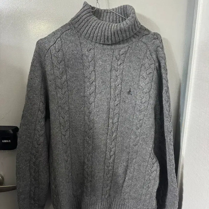 [BUNJANG] Beanpole Cable Knit Turtleneck Sweater / 빈폴 터틀넥 100-105 오버핏 꽈베기 케이블
