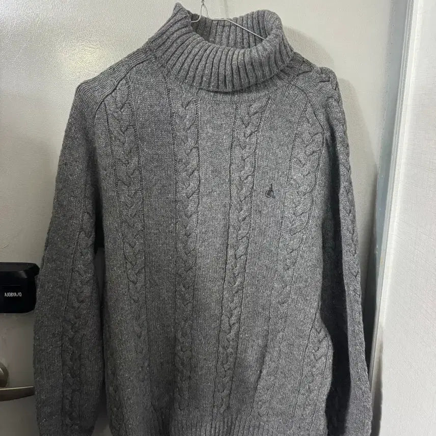 [BUNJANG] Beanpole Cable Knit Turtleneck Sweater / 빈폴 터틀넥 100-105 오버핏 꽈베기 케이블