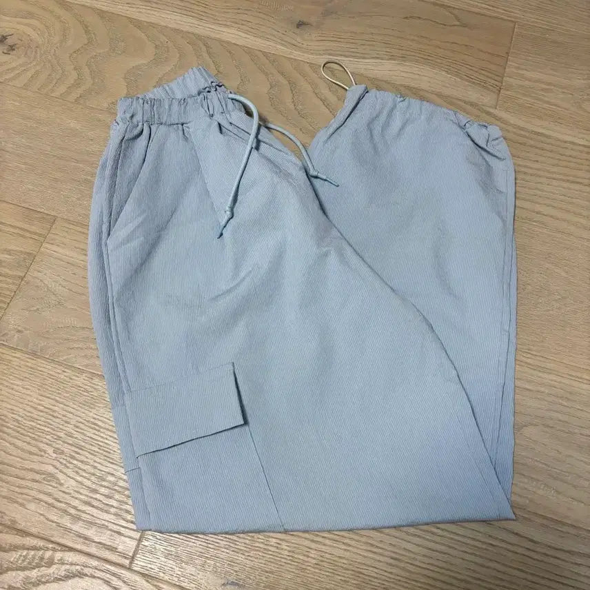 [BUNJANG] Seersucker Striped Cargo Jogger Pants / 시어서커 밴딩 조거 카고 팬츠
