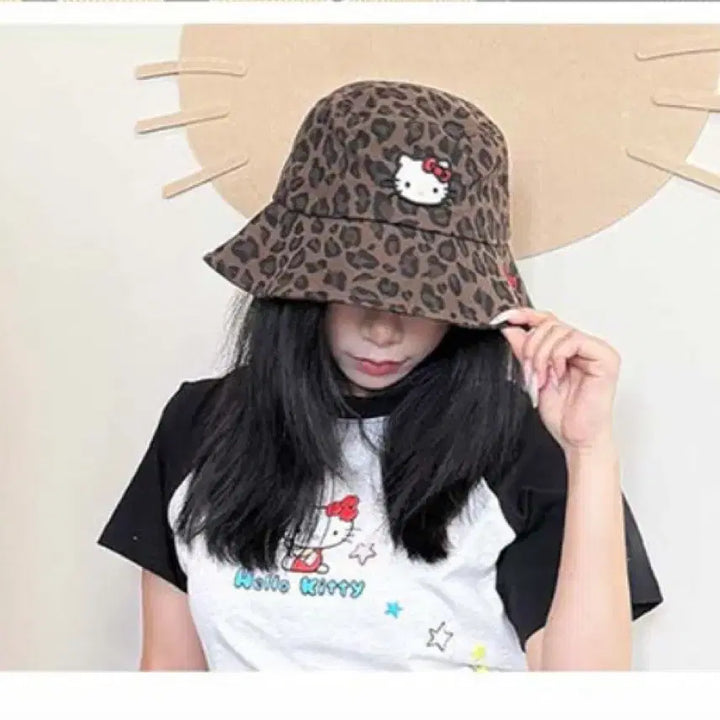 [SOLD OUT] [새상품] 헬로키티 버킷햇, 키티모자, 벙거지모자