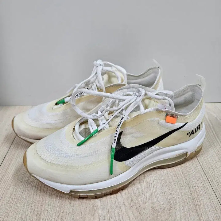 [BUNJANG] Nike Air Max 97 Off-White (AJ4585-100) Sneakers / [250mm]나이키 에어맥스97 오프화이트(AJ4585-100)