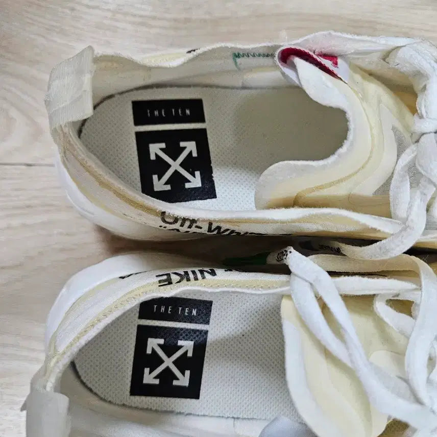 [BUNJANG] Nike Air Max 97 Off-White (AJ4585-100) Sneakers / [250mm]나이키 에어맥스97 오프화이트(AJ4585-100)