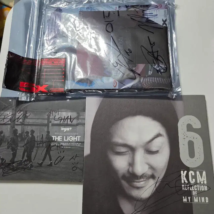 [BUNJANG] KCM, ONEUS, IMFACT Signed Album Bundle Set / KCM 원어스 임팩트 싸인 앨범 일괄