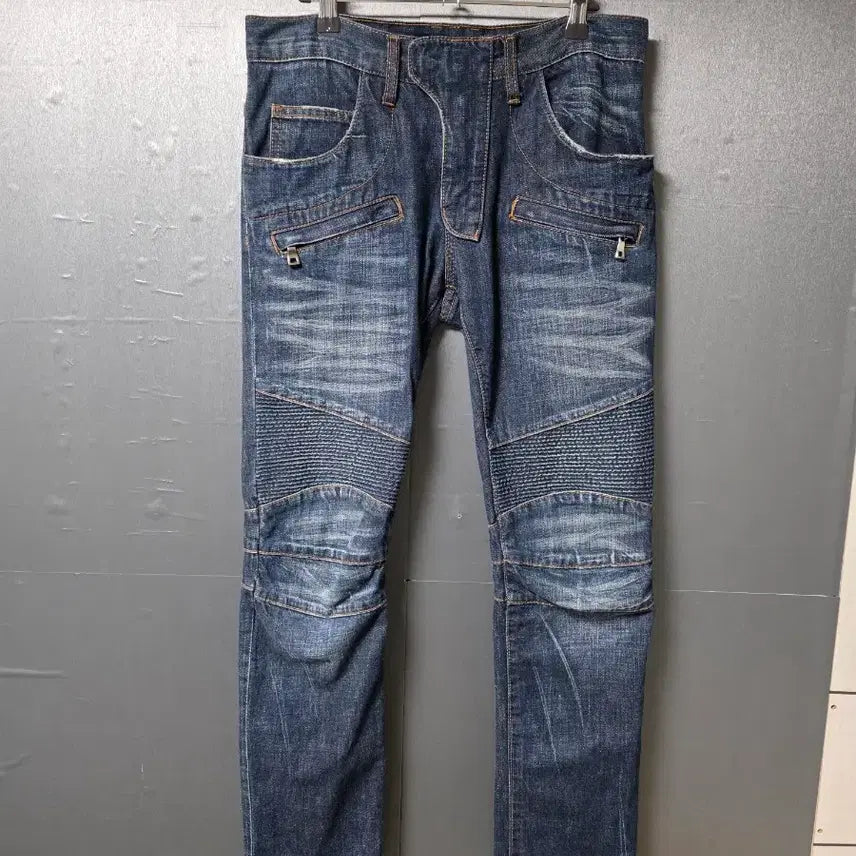 [BUNJANG] Balmain Biker Slim Fit Denim Jeans (Waist 28-29") / 발망   데님  청바지  허리둘레  28-29인치