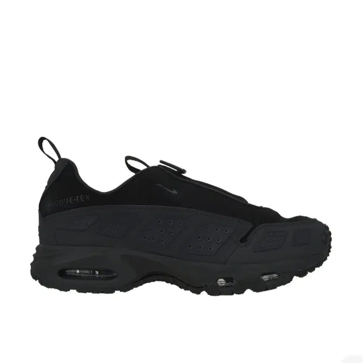 [BUNJANG] Nike Air Max SNDR Gore-Tex Black and Dark Smoke Gray Sneakers / (W) 나이키 에어맥스 SNDR 고어텍스 블랙 앤 다크 스모크 그레이
