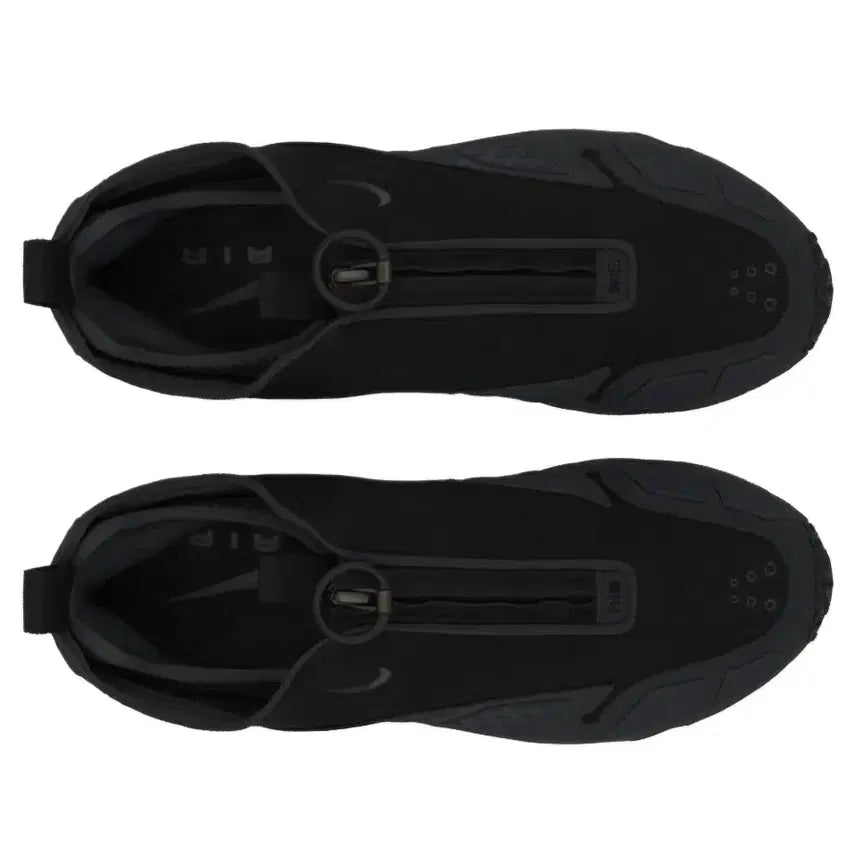 [BUNJANG] Nike Air Max SNDR Gore-Tex Black and Dark Smoke Gray Sneakers / (W) 나이키 에어맥스 SNDR 고어텍스 블랙 앤 다크 스모크 그레이