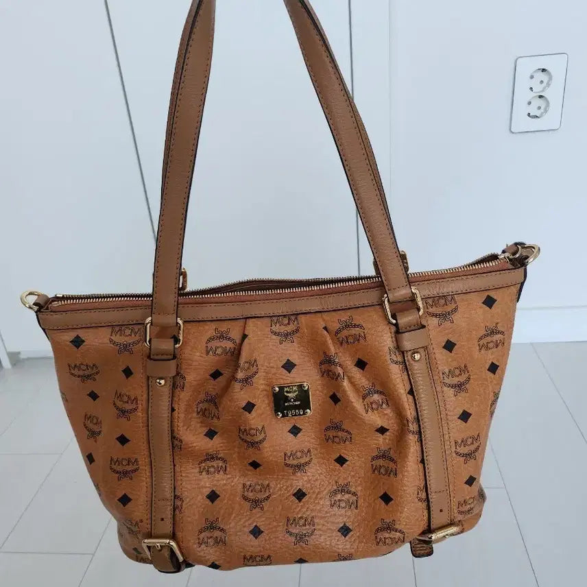 [BUNJANG] MCM Shoulder Tote Bag Brown / MCM 숄더백 토트백 브라운