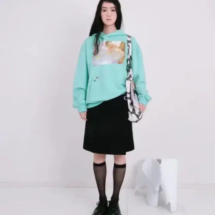 [SOLD OUT] 나비버스 후드티 민트