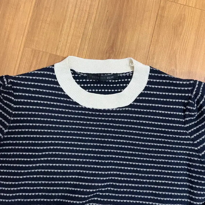 [BUNJANG] Olive Des Olive Striped Knit Top / 올리브데올리브 가로줄 니트티 89(55-66)