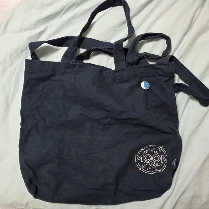 [BUNJANG] Day6 Moonrise Eco Bag + Wonpil Badge / 데이식스 문라이즈 에코백 + 원필 뱃지
