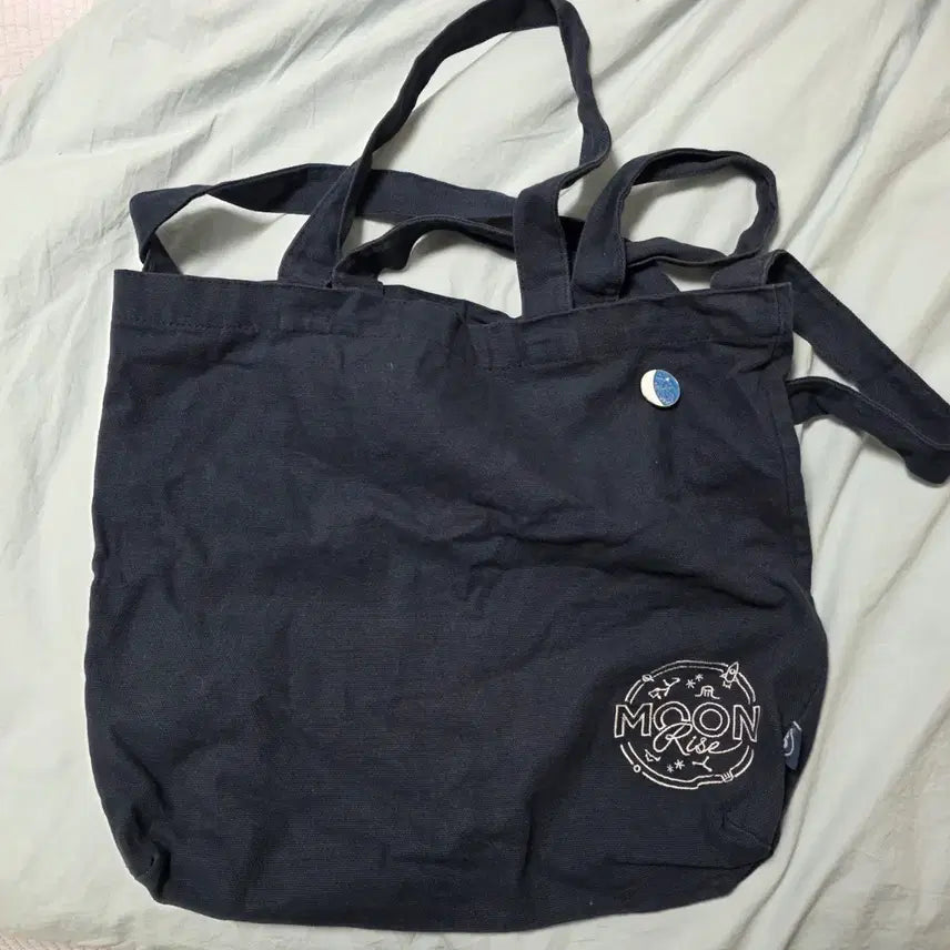 [BUNJANG] Day6 Moonrise Eco Bag + Wonpil Badge / 데이식스 문라이즈 에코백 + 원필 뱃지