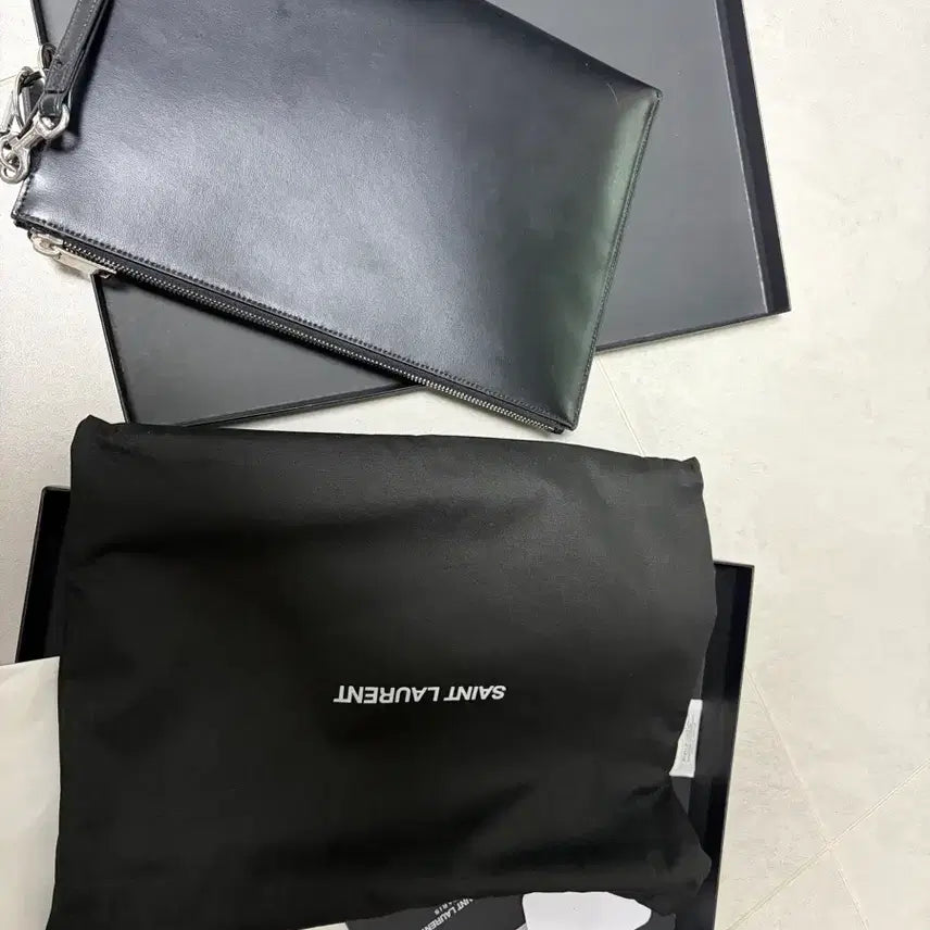 [BUNJANG] Saint Laurent Tiny Monogram Silver Clutch Bag / 입생로랑 타이니 모노그램 은장 클러치