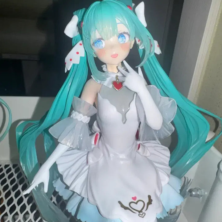 [BUNJANG] Hatsune Miku Clear Looks Figure / 하츠네미쿠 클리어룩스 피규어