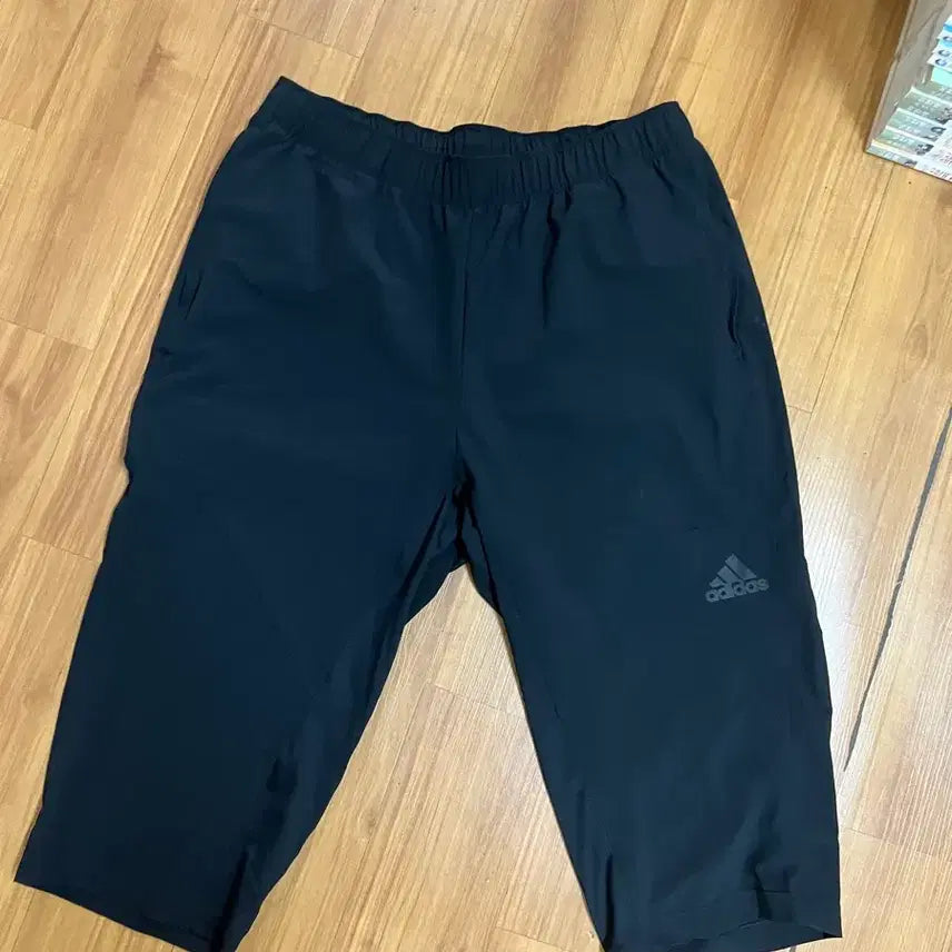 [BUNJANG] Adidas 7-part Training Shorts / 아이다스 7부 트레이닝반바지