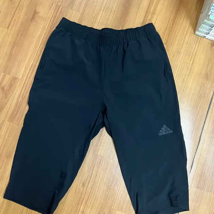 [BUNJANG] Adidas 7-part Training Shorts / 아이다스 7부 트레이닝반바지