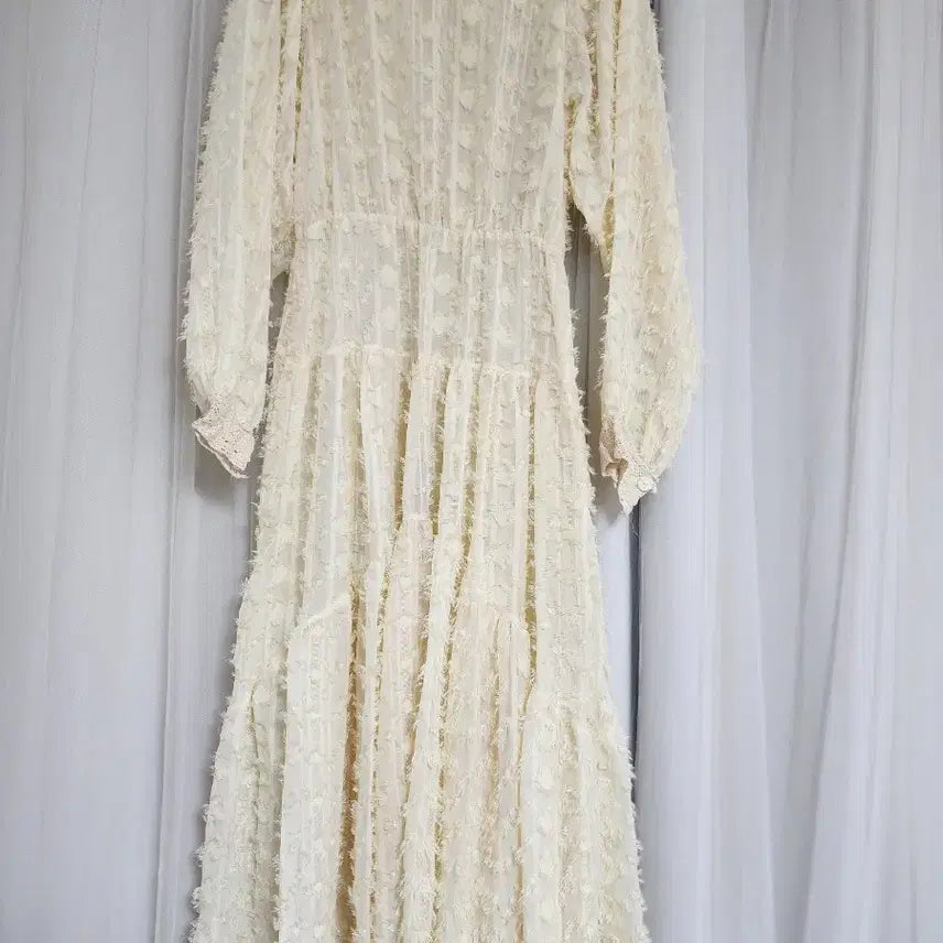 [BUNJANG] Ivory Long Dress / 아이보리 롱 원피스 free