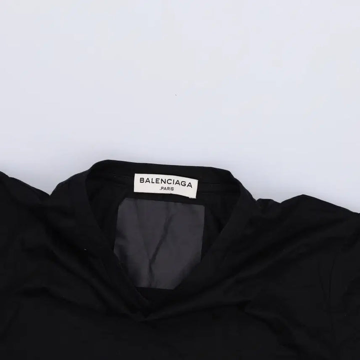 [SOLD OUT] M 발렌시아가 백패치 반팔티 블랙 0309H1