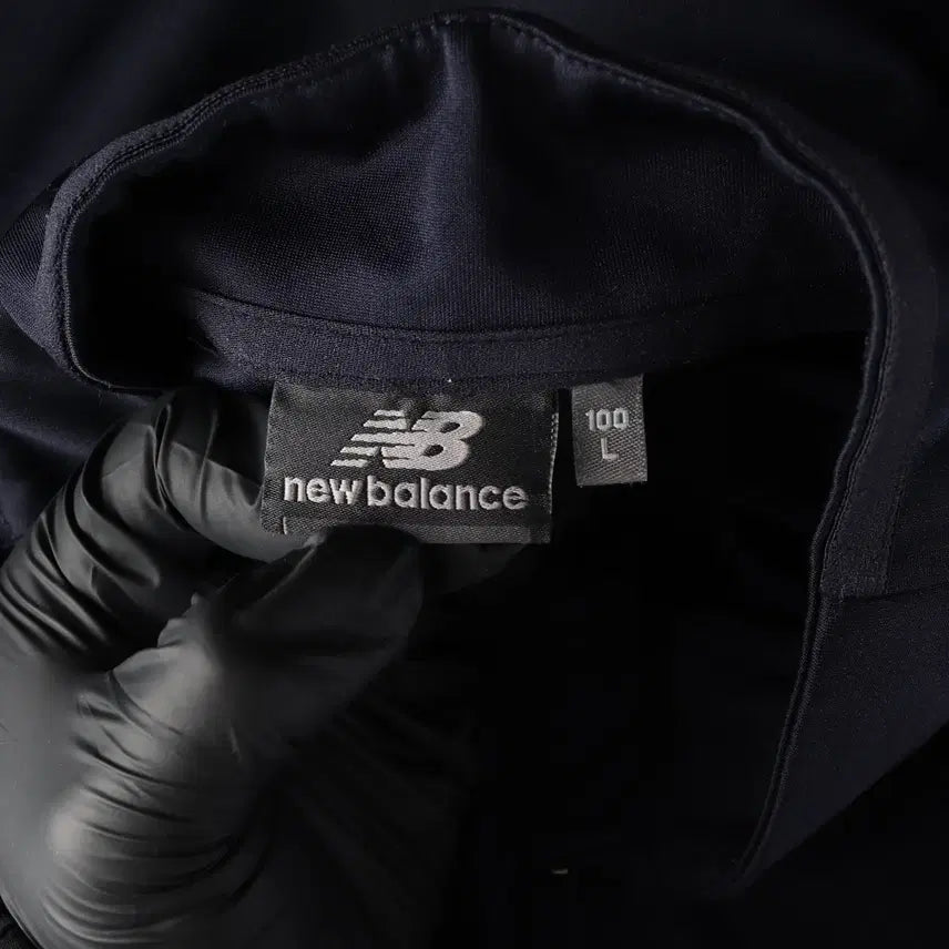 [BUNJANG] New Balance 24SS Logo Print Stand Neck Training Jacket / 뉴발란스 24SS 로고 프린트 스탠드넥 트레이닝 재킷