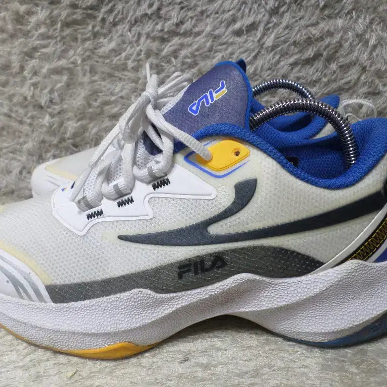 [BUNJANG] Fila Running Shoes / 후루룩구제 255 휠라 운동화 런닝화 중고 신발