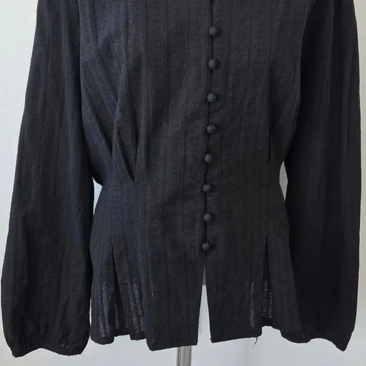 [BUNJANG] RIRI n CO Black Blouse / 빈티지 만원샵 RIRI n CO 블랙 블라우스
