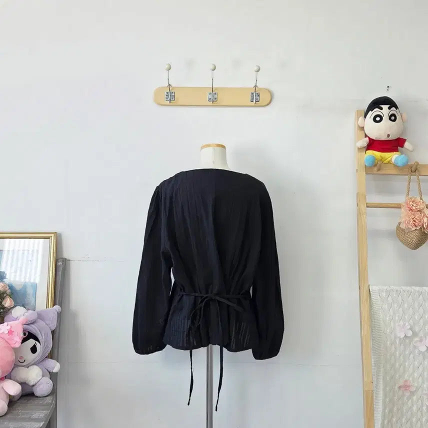 [BUNJANG] RIRI n CO Black Blouse / 빈티지 만원샵 RIRI n CO 블랙 블라우스