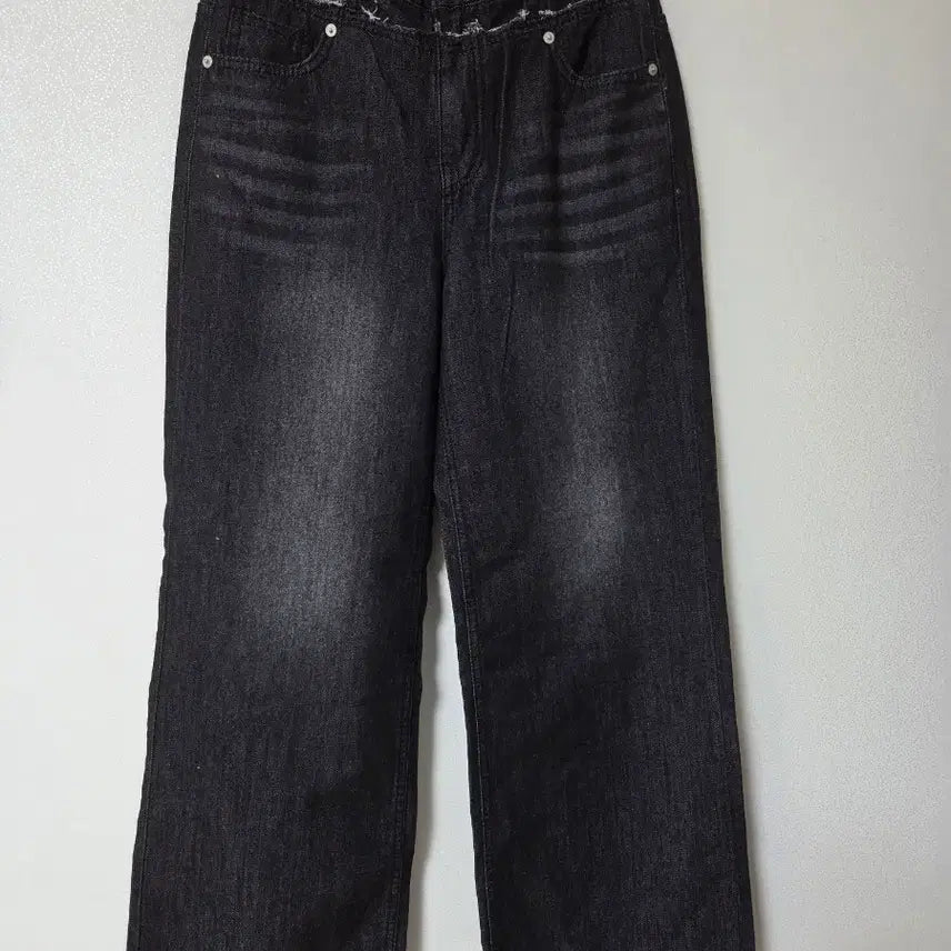 [SOLD OUT] 블랙 워싱 와이드 데님 팬츠